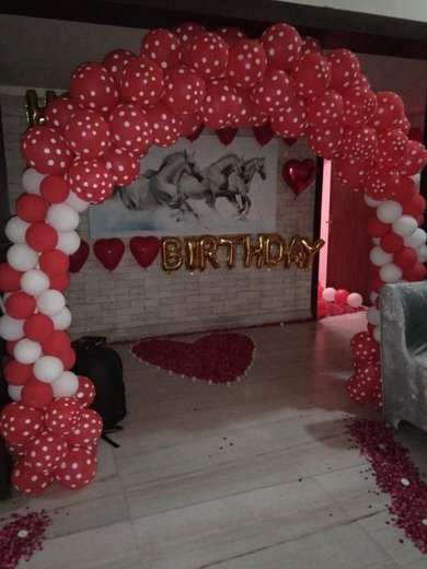 surprise romantic deco 24june2021 5