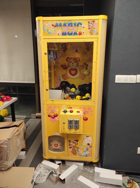 toy catcher game machine on rent 2022 06 21